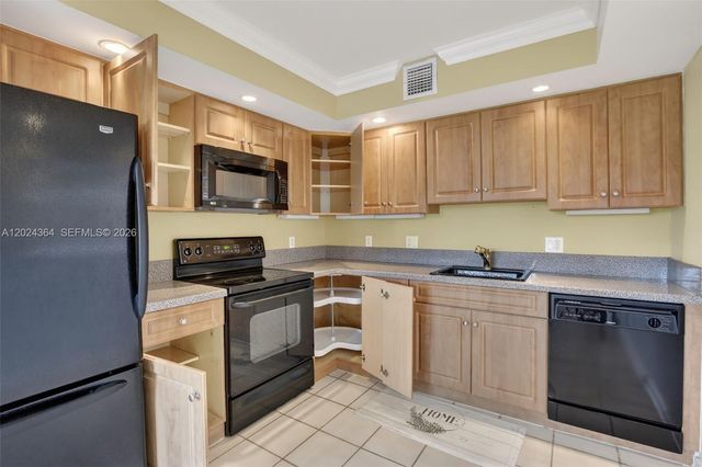 1551 SW 135th Ter 314G, Pembroke Pines, FL 33027