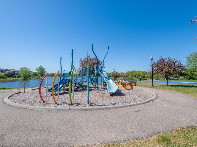 11513 Chisholm Circle NE C, Blaine, MN 55449