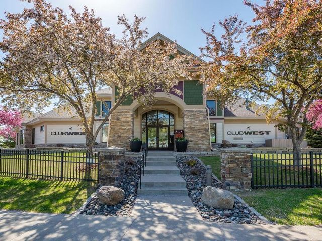 11513 Chisholm Circle NE C, Blaine, MN 55449