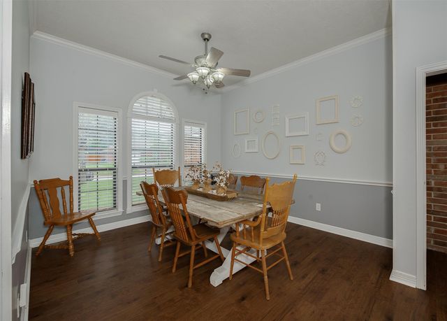 2905 Aztec Court, College Station, TX 77845