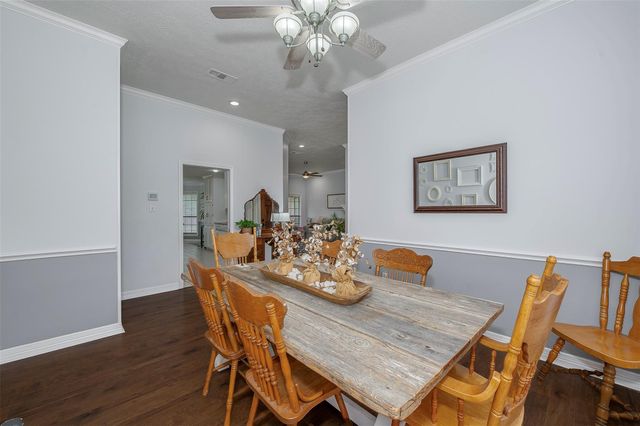 2905 Aztec Court, College Station, TX 77845