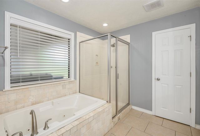 2905 Aztec Court, College Station, TX 77845