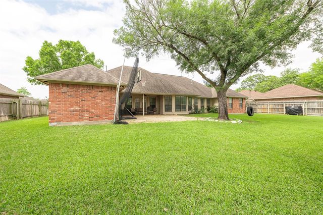 2905 Aztec Court, College Station, TX 77845
