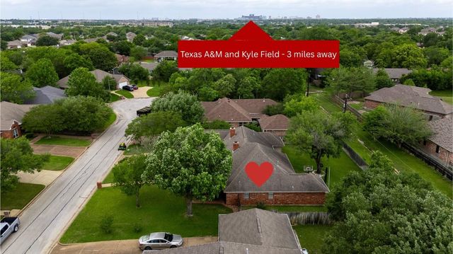 2905 Aztec Court, College Station, TX 77845