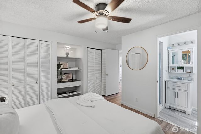 17405 18th Avenue W, Lynnwood, WA 98037