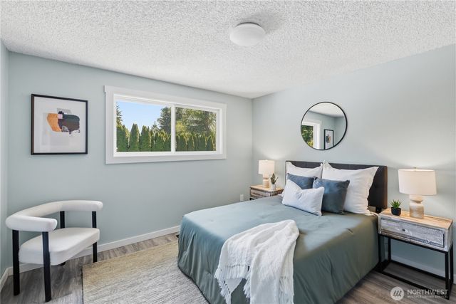 17405 18th Avenue W, Lynnwood, WA 98037