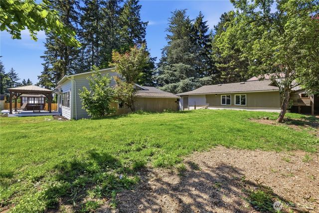 17405 18th Avenue W, Lynnwood, WA 98037