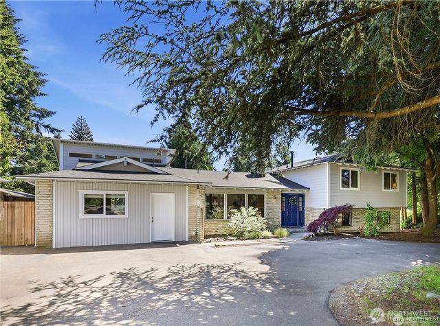 17405 18th Avenue W, Lynnwood, WA 98037