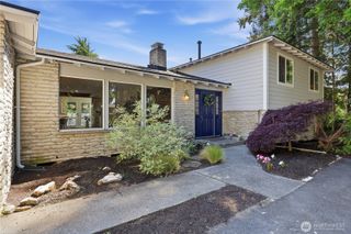 17405 18th Avenue W, Lynnwood, WA 98037