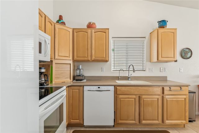 1958 E Gold Lake Drive, Fort Mohave, AZ 86426