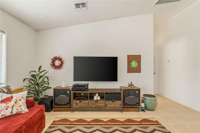 1958 E Gold Lake Drive, Fort Mohave, AZ 86426