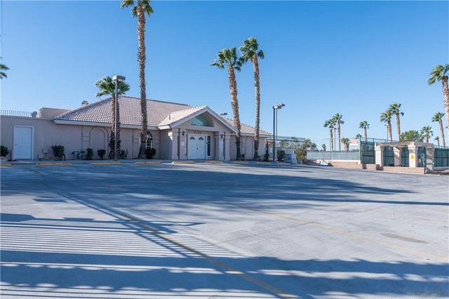1958 E Gold Lake Drive, Fort Mohave, AZ 86426