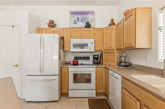 1958 E Gold Lake Drive, Fort Mohave, AZ 86426