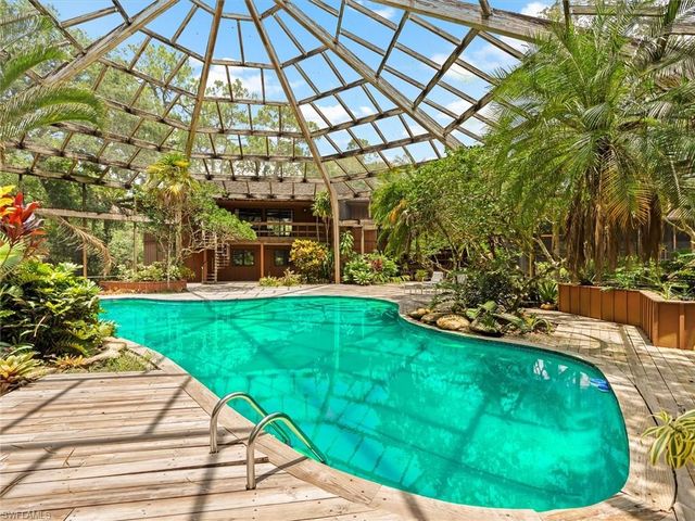 3720 Gail BLVD, Naples, FL 34104