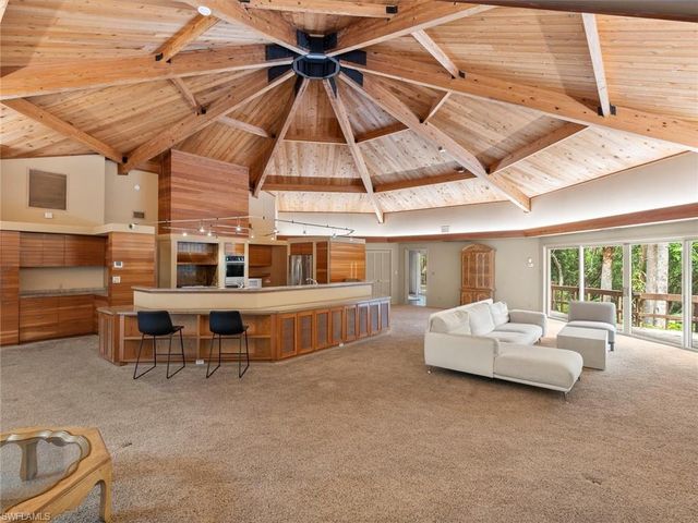 3720 Gail BLVD, Naples, FL 34104