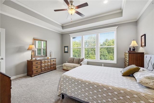 11111 N Euclid Avenue, Kansas City, MO 64155