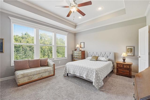 11111 N Euclid Avenue, Kansas City, MO 64155