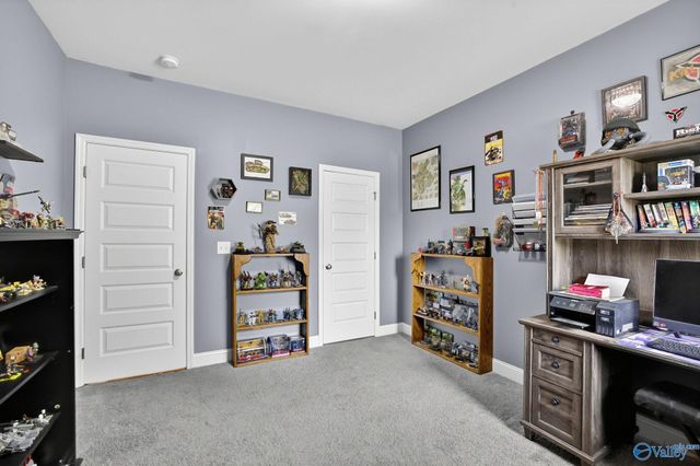 331 Willow Bank Circle, Decatur, AL 35603