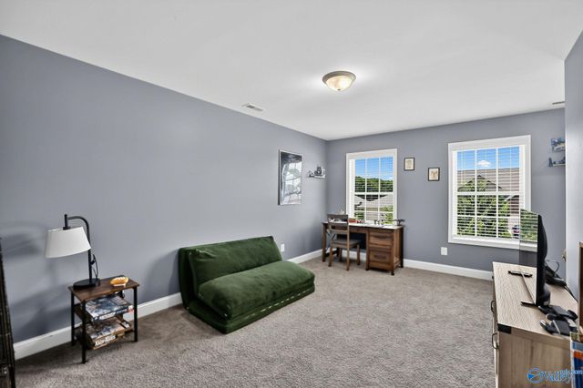 331 Willow Bank Circle, Decatur, AL 35603