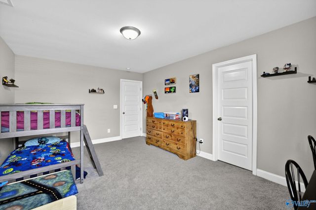 331 Willow Bank Circle, Decatur, AL 35603