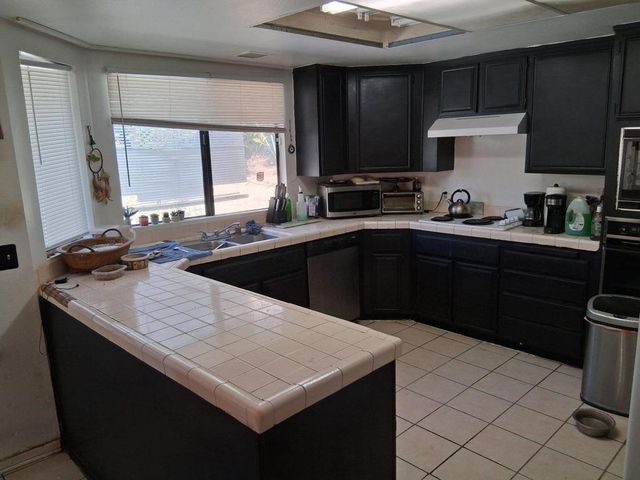 2151 N Farrell, Palm Springs, CA 92262