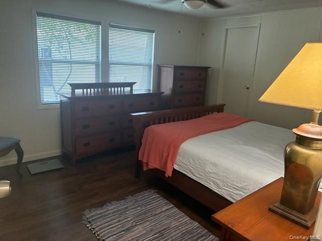 1661 Old Country Road 17, Riverhead, NY 11901