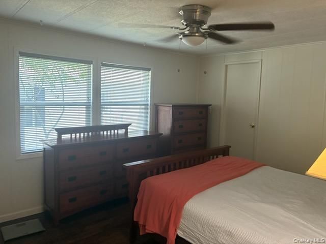 1661 Old Country Road 17, Riverhead, NY 11901
