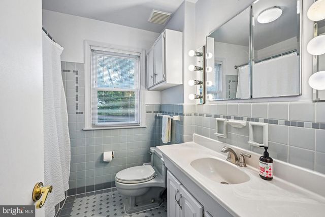 380 SYCAMORE MILLS RD, Media, PA 19063