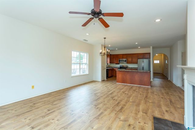 6652 WOODFORD LANE, Bessemer, AL 35022