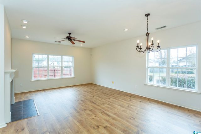 6652 WOODFORD LANE, Bessemer, AL 35022