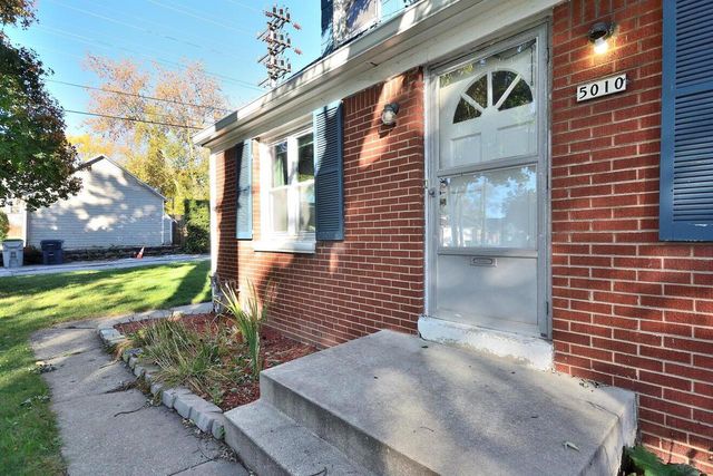 5010 W Euclid AVENUE, Milwaukee, WI 53219