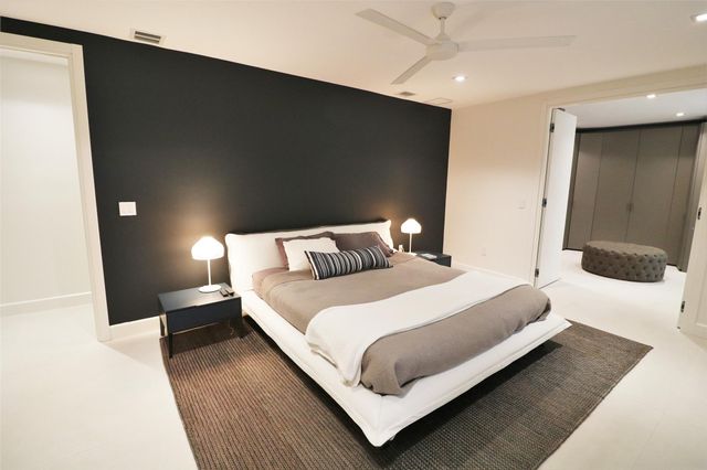 617 SW 10th St, Fort Lauderdale, FL 33315