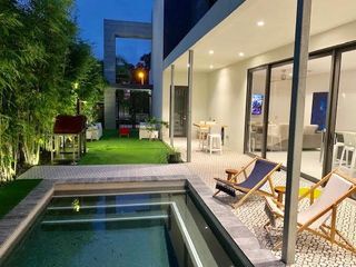 617 SW 10th St, Fort Lauderdale, FL 33315