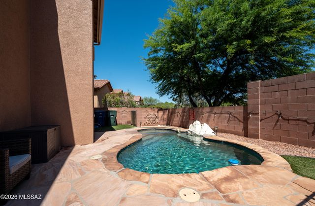 9133 E Dawn Post Road, Tucson, AZ 85749