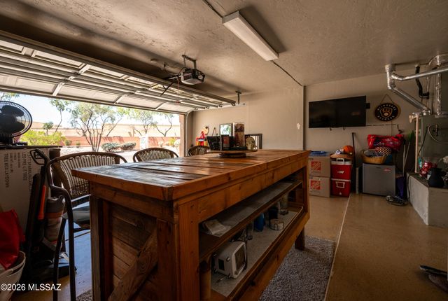 9133 E Dawn Post Road, Tucson, AZ 85749
