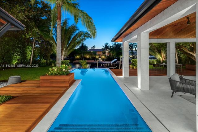 4241 Palm Lane, Miami, FL 33137