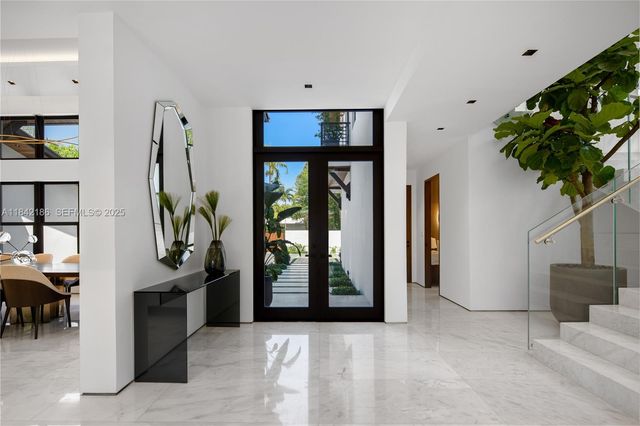 4241 Palm Lane, Miami, FL 33137