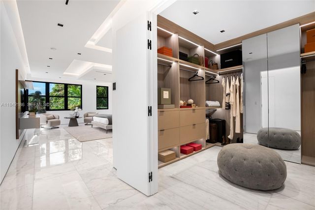 4241 Palm Lane, Miami, FL 33137