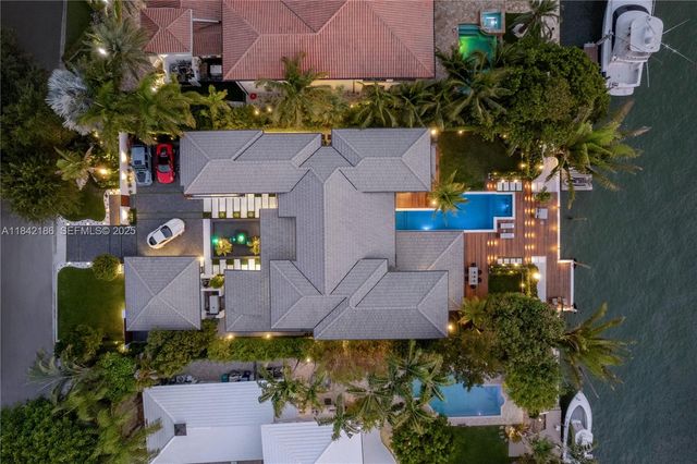 4241 Palm Lane, Miami, FL 33137