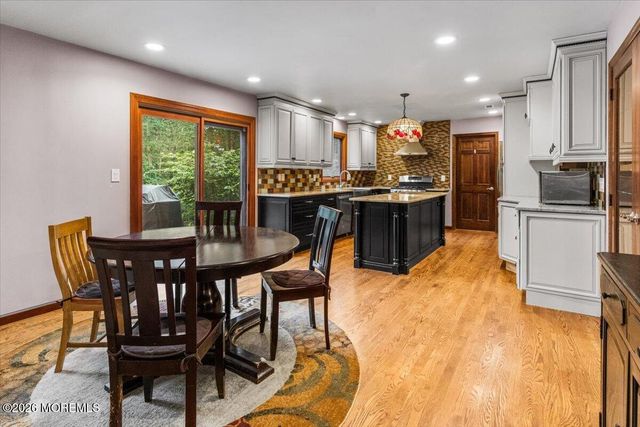49 Pheasant Run, Freehold, NJ 07728