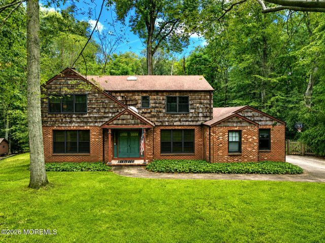 49 Pheasant Run, Freehold, NJ 07728