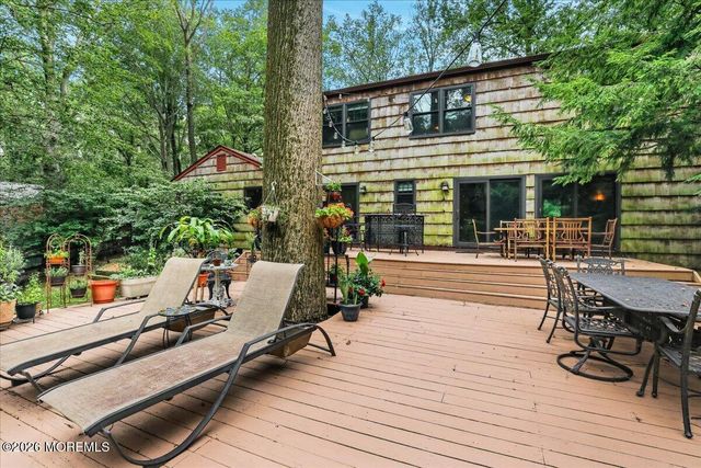 49 Pheasant Run, Freehold, NJ 07728