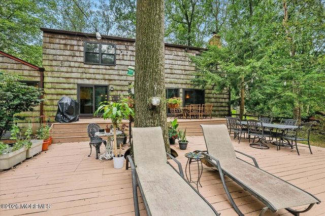 49 Pheasant Run, Freehold, NJ 07728