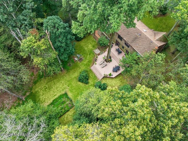49 Pheasant Run, Freehold, NJ 07728