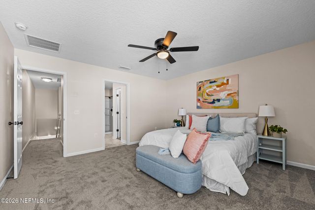 8436 MCGIRTS VILLAGE Lane 9F, Jacksonville, FL 32210
