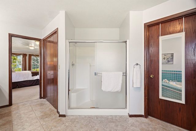 11925 N Morton Dr, Spokane, WA 99218