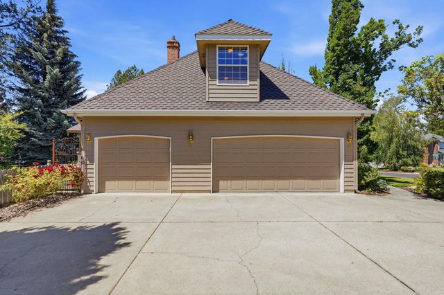 11925 N Morton Dr, Spokane, WA 99218