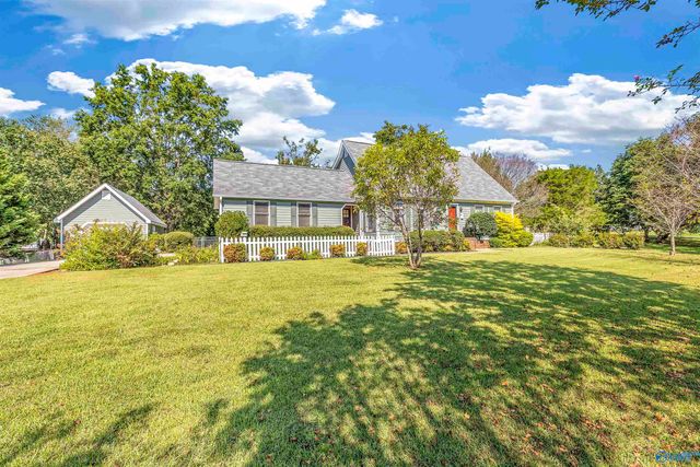 90 Terry Lynn Circle, Somerville, AL 35670