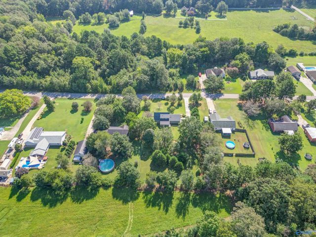 90 Terry Lynn Circle, Somerville, AL 35670