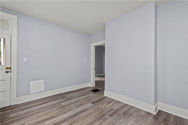 138 LINNVIEW, Carrick, PA 15210